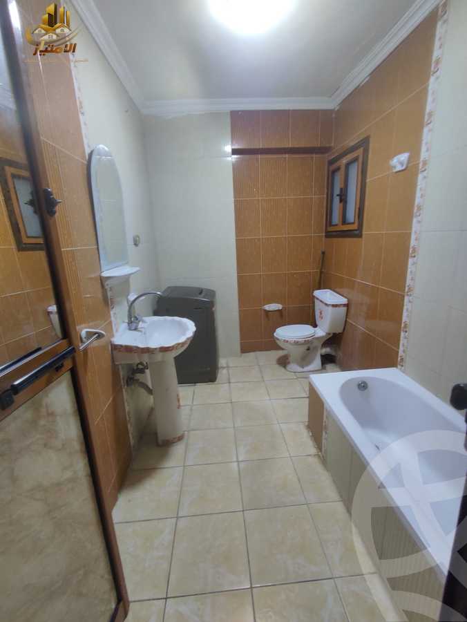 https://aqarmap.com.eg/ar/listing/5989335-for-rent-alexandria-miami-el-gaish-rd-st