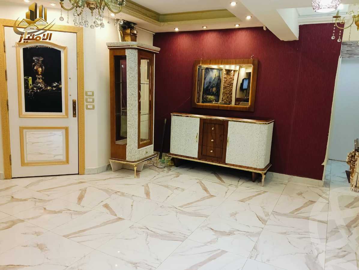 https://aqarmap.com.eg/ar/listing/6212275-for-rent-alexandria-miami-45-street