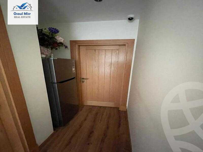 https://aqarmap.com.eg/en/listing/4189739-for-rent-cairo-el-sheikh-zayed-city-compounds-kmbwnd-wyst-twn-swdyk
