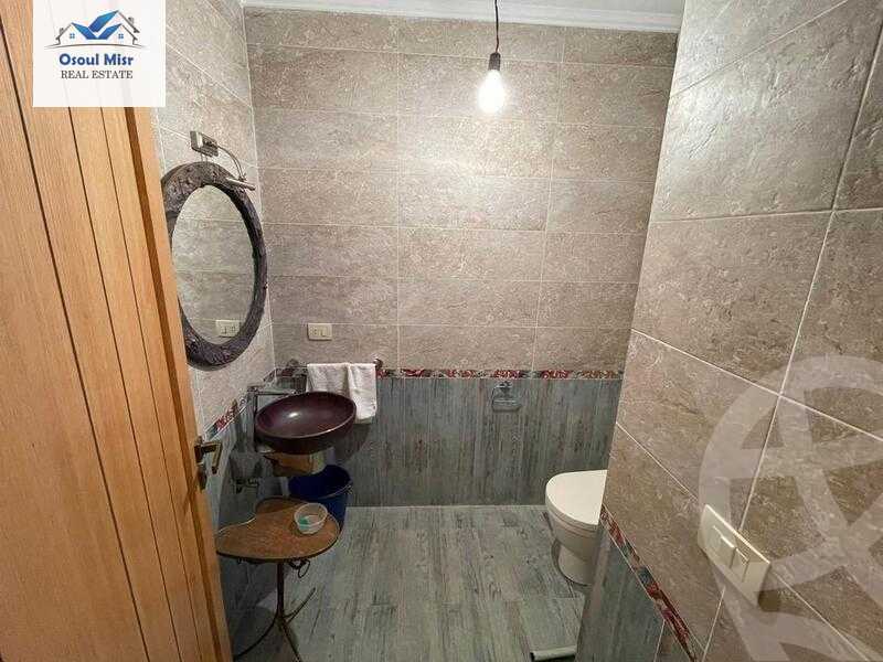 https://aqarmap.com.eg/en/listing/4189739-for-rent-cairo-el-sheikh-zayed-city-compounds-kmbwnd-wyst-twn-swdyk