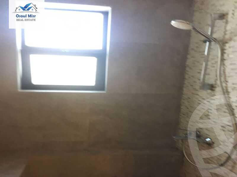 https://aqarmap.com.eg/en/listing/4195749-for-rent-cairo-el-sheikh-zayed-city-compounds-kmbwnd-wyst-twn-swdyk