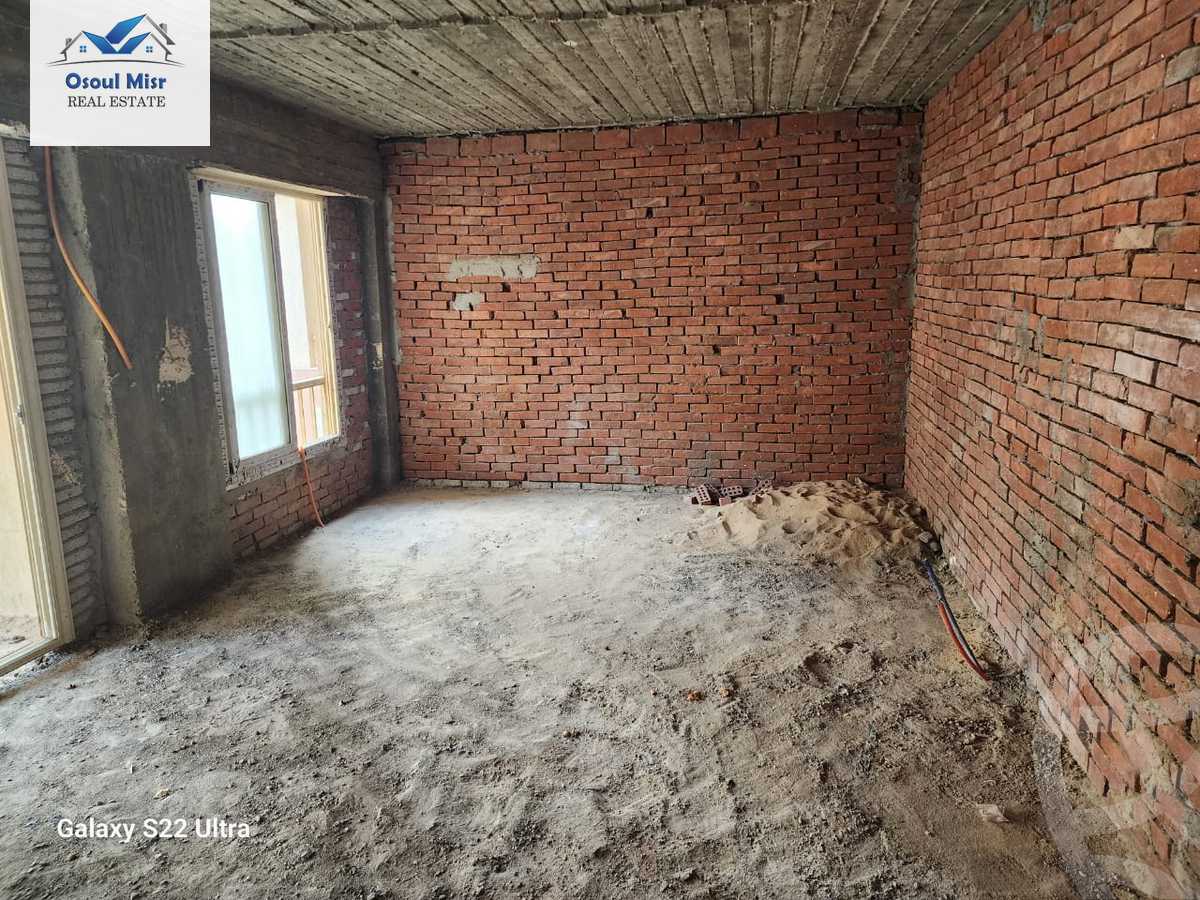 https://aqarmap.com.eg/ar/listing/4361589-for-sale-cairo-6th-of-october-compound-garden-hills