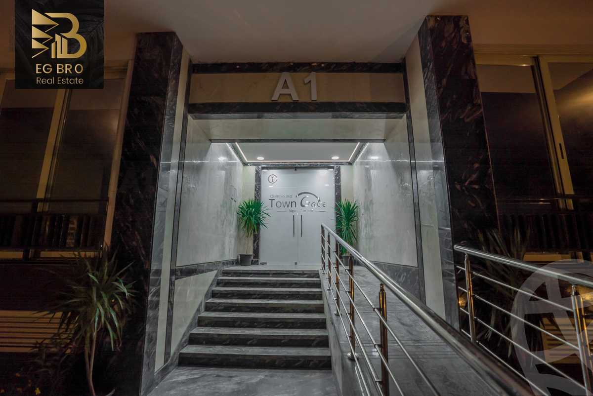 https://aqarmap.com.eg/en/listing/4332041-for-sale-cairo-new-administrative-capital-r7-town-gate