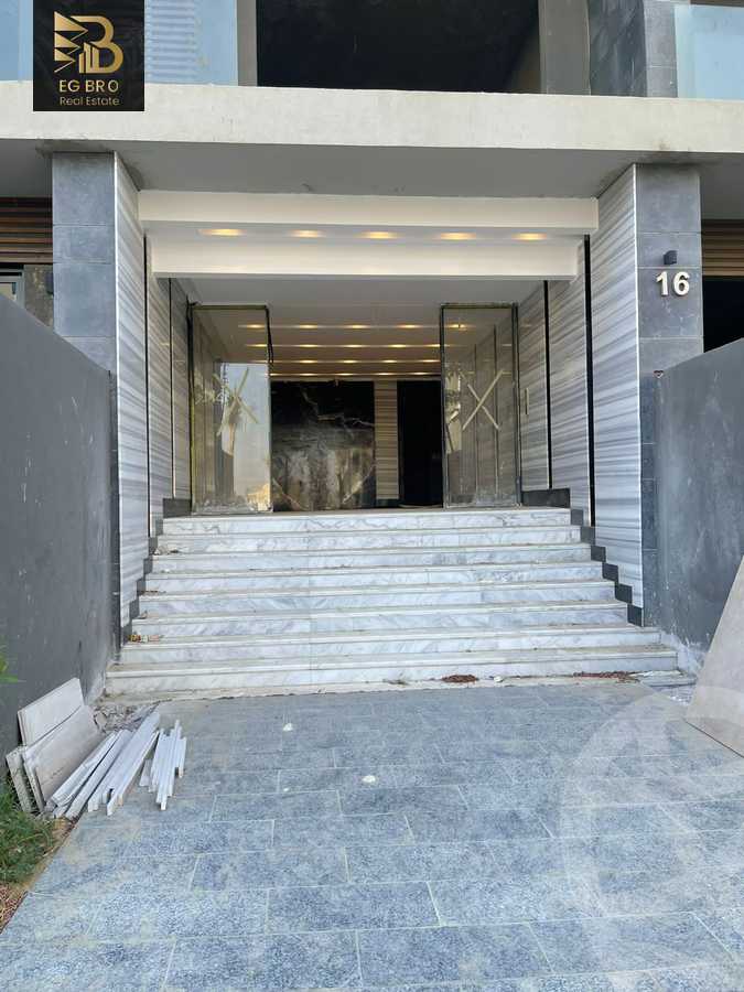 https://aqarmap.com.eg/ar/listing/5316923-for-sale-cairo-new-cairo-compounds-el-patio-oro