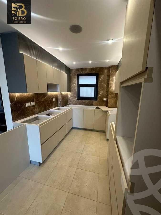 https://aqarmap.com.eg/ar/listing/5354592-for-sale-cairo-heliopolis-compounds-kmbwnd-flwry-shyrtwn-bnyn-llttwyr