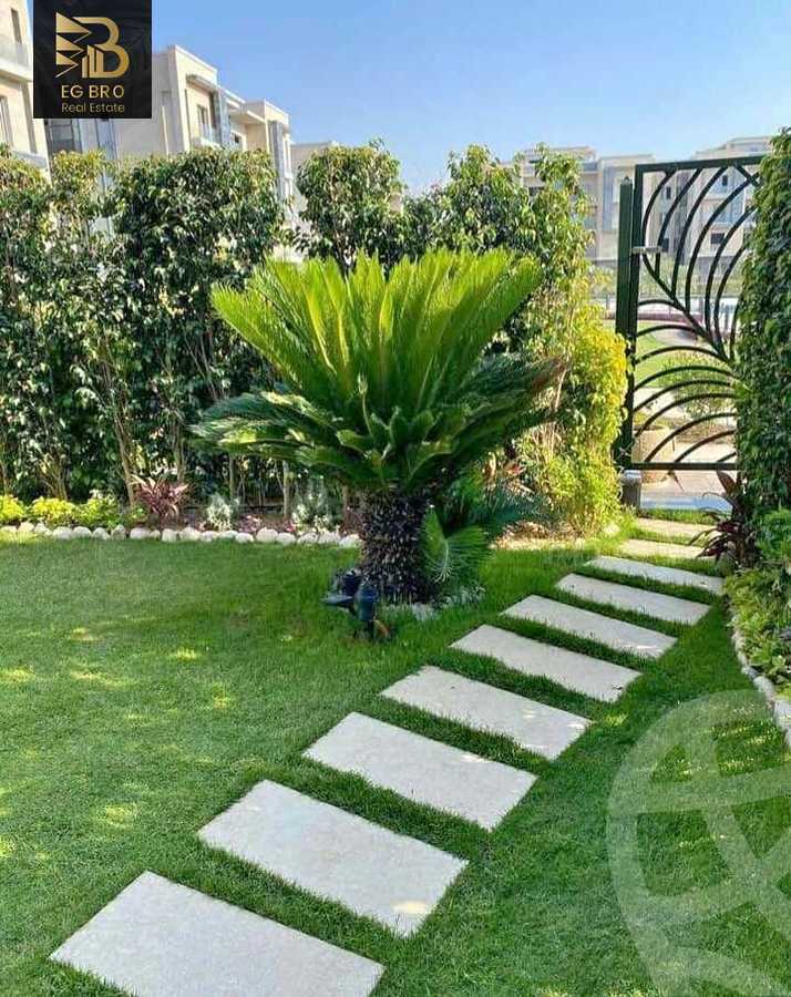 https://aqarmap.com.eg/en/listing/5412342-for-sale-cairo-new-cairo-compounds-galleria-moon-valley
