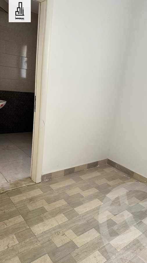 https://aqarmap.com.eg/ar/listing/4273778-for-rent-cairo-new-cairo-compounds-byljyw