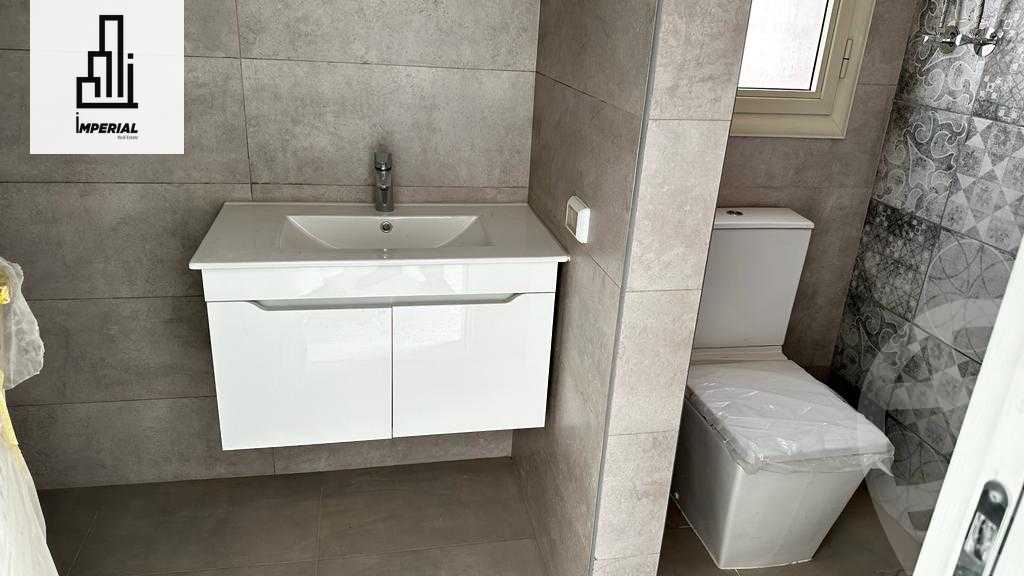 https://aqarmap.com.eg/ar/listing/4273778-for-rent-cairo-new-cairo-compounds-byljyw