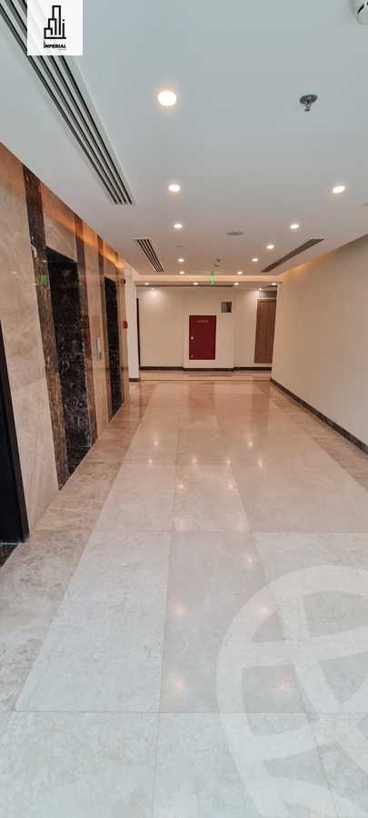 https://aqarmap.com.eg/ar/listing/4286722-for-sale-cairo-new-cairo-compounds-tryfywm-skwyr-mwl-nm-llttwyr