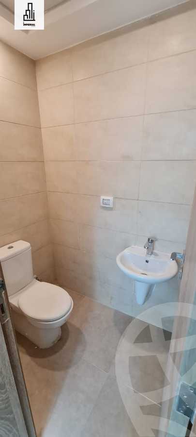 https://aqarmap.com.eg/ar/listing/4286722-for-sale-cairo-new-cairo-compounds-tryfywm-skwyr-mwl-nm-llttwyr