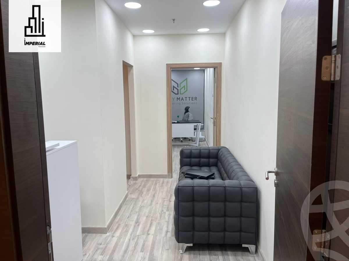 https://aqarmap.com.eg/ar/listing/4286722-for-sale-cairo-new-cairo-compounds-tryfywm-skwyr-mwl-nm-llttwyr
