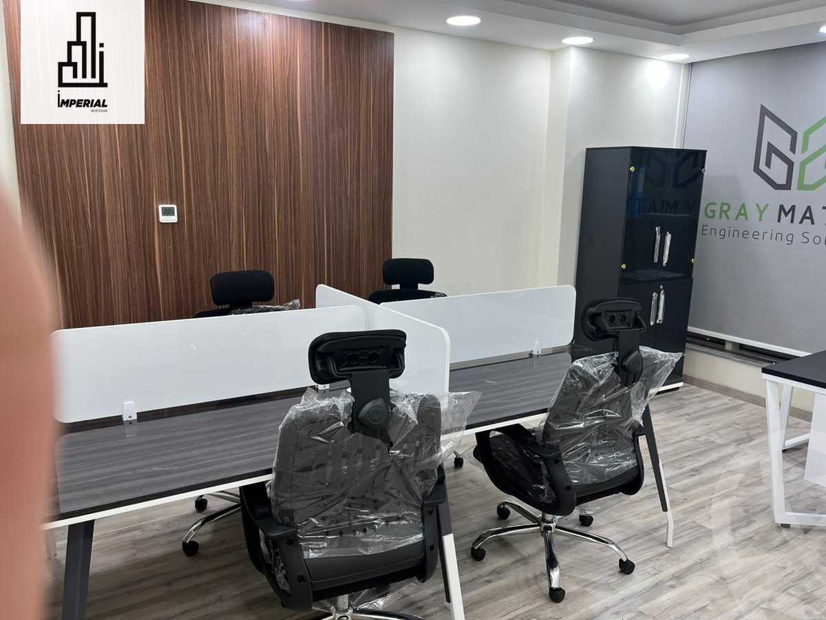 https://aqarmap.com.eg/ar/listing/4286722-for-sale-cairo-new-cairo-compounds-tryfywm-skwyr-mwl-nm-llttwyr