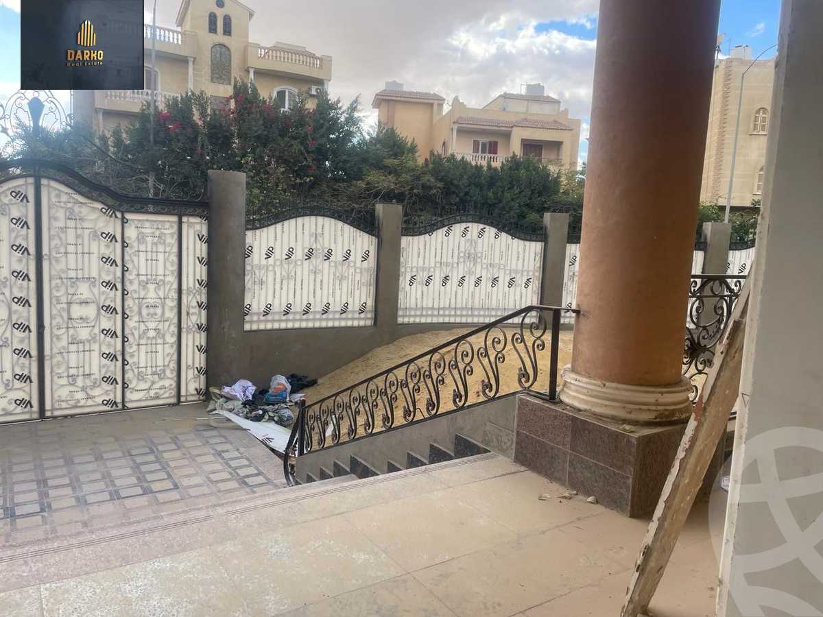 https://aqarmap.com.eg/en/listing/4561246-for-sale-cairo-6th-of-october-featured-neighborhood-first-touristic-village-el-shaheed-mohammed-abdul-latif-alshimi-st