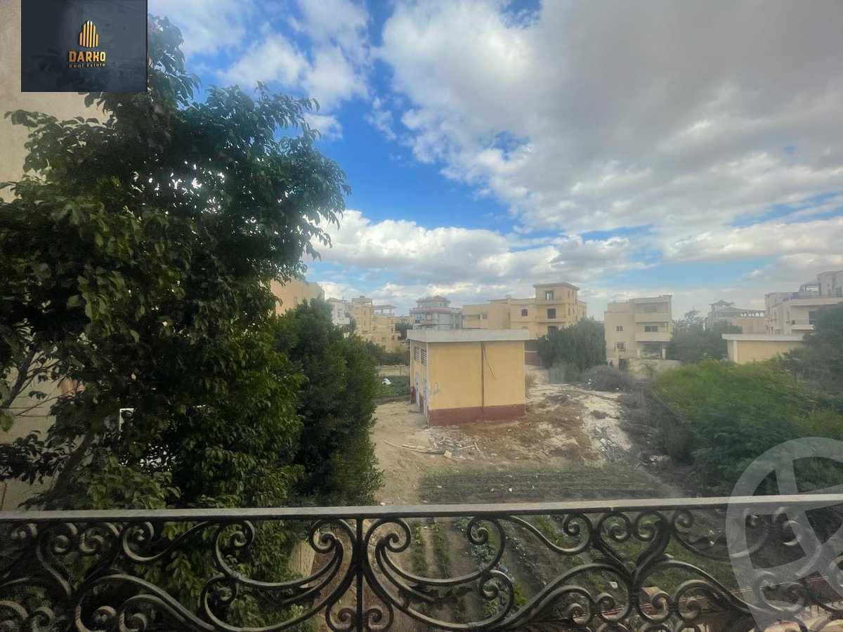 https://aqarmap.com.eg/en/listing/4561246-for-sale-cairo-6th-of-october-featured-neighborhood-first-touristic-village-el-shaheed-mohammed-abdul-latif-alshimi-st