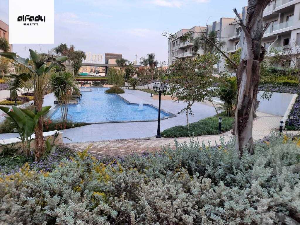 https://aqarmap.com.eg/en/listing/4251546-for-sale-cairo-new-cairo-compounds-galleria-moon-valley