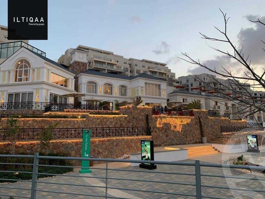 https://aqarmap.com.eg/en/listing/4420742-for-sale-cairo-new-cairo-compounds-mountain-view-hyde-park