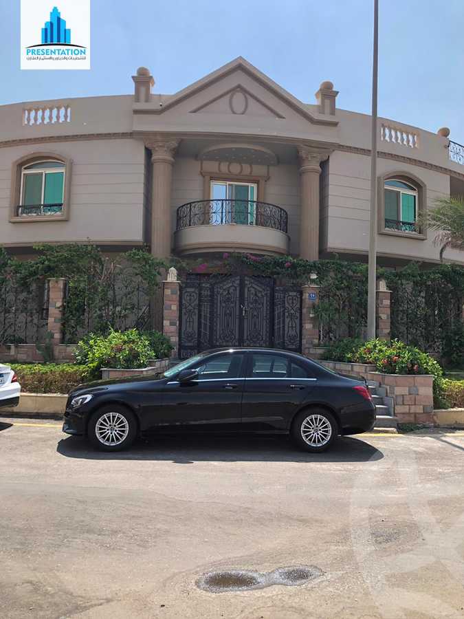 https://aqarmap.com.eg/en/listing/4246280-for-sale-cairo-new-cairo-sharq-el-akadamiya-al-tahrir-st