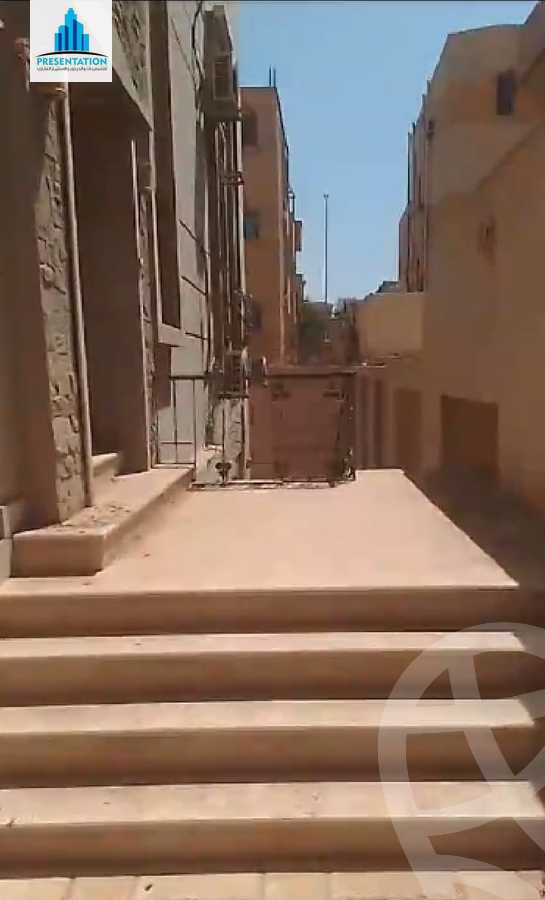 https://aqarmap.com.eg/en/listing/4246354-for-sale-cairo-new-cairo-sharq-el-akadamiya-al-tahrir-st