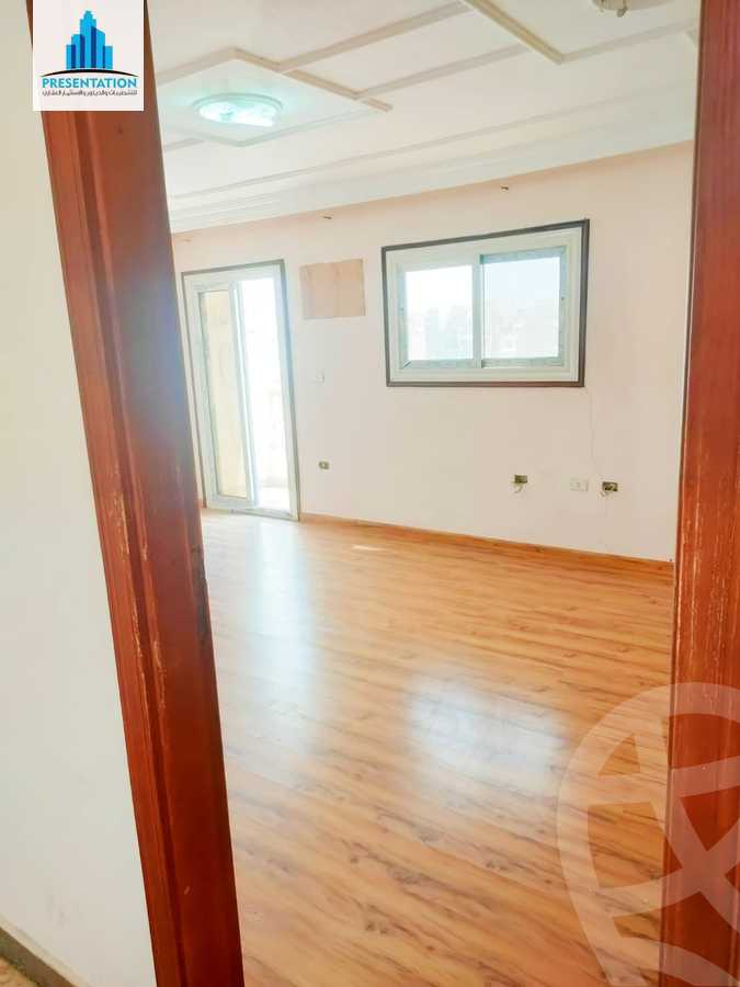 https://aqarmap.com.eg/ar/listing/4264448-for-sale-cairo-al-oubour-el-hay-el-sabaa-el-fareq-abd-el-moneam-ryad-st