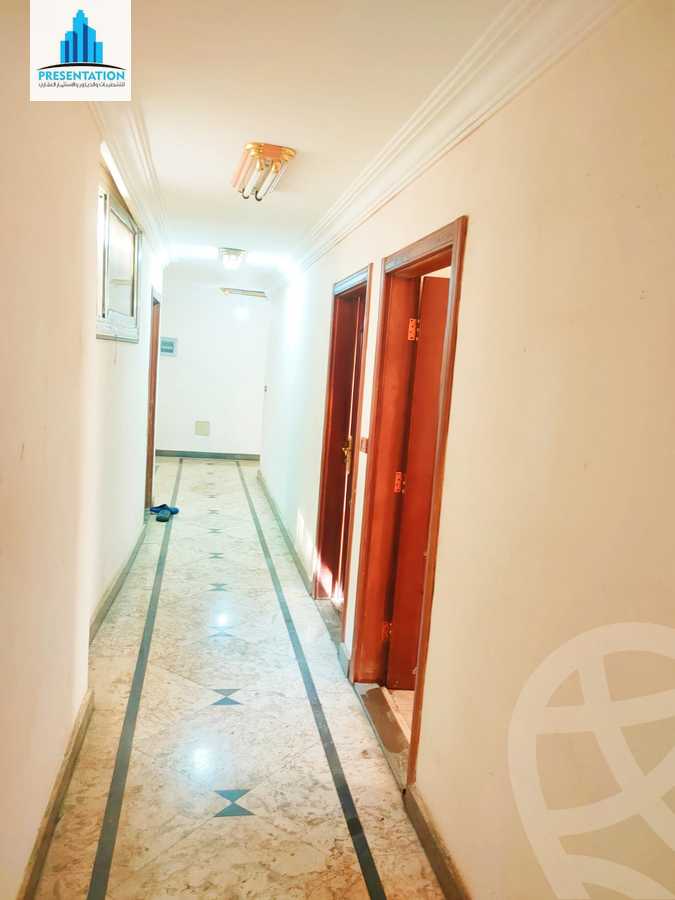 https://aqarmap.com.eg/ar/listing/4264448-for-sale-cairo-al-oubour-el-hay-el-sabaa-el-fareq-abd-el-moneam-ryad-st