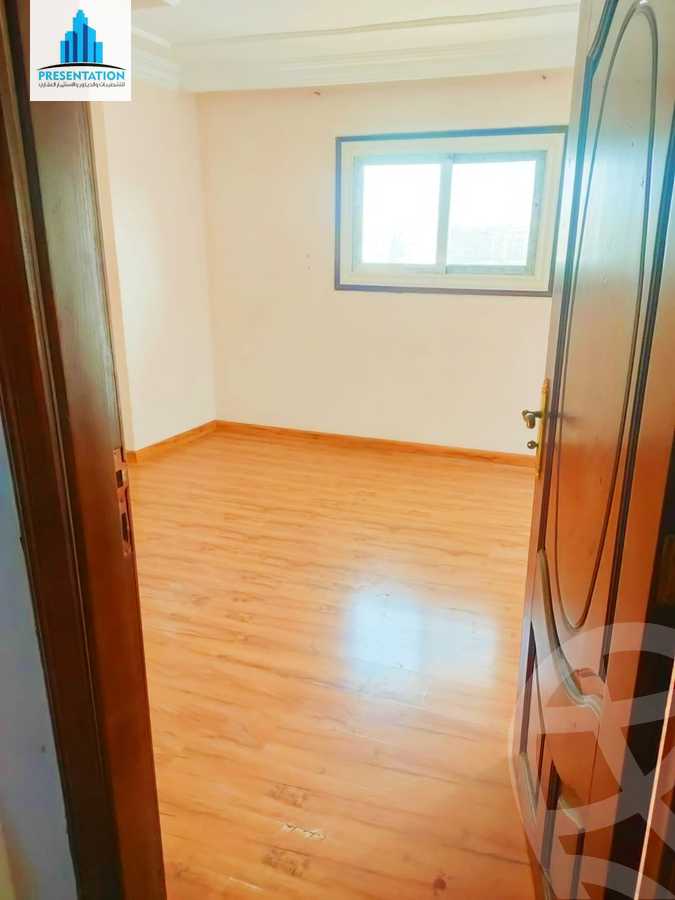 https://aqarmap.com.eg/ar/listing/4264448-for-sale-cairo-al-oubour-el-hay-el-sabaa-el-fareq-abd-el-moneam-ryad-st