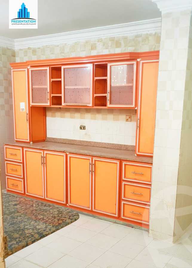 https://aqarmap.com.eg/ar/listing/4264448-for-sale-cairo-al-oubour-el-hay-el-sabaa-el-fareq-abd-el-moneam-ryad-st