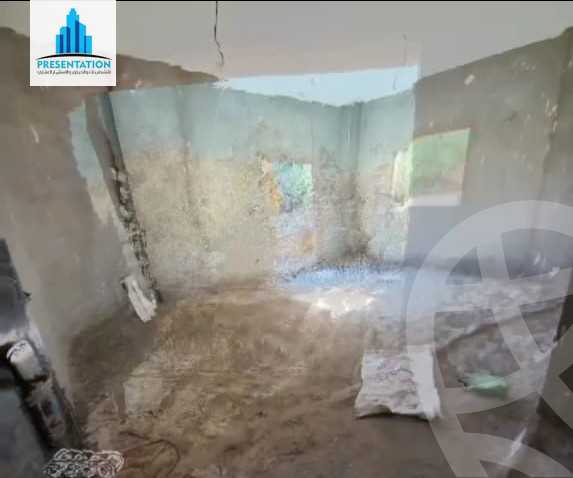 https://aqarmap.com.eg/en/listing/4264527-for-sale-cairo-new-cairo-first-settlement-mhwr-mstfy-kml