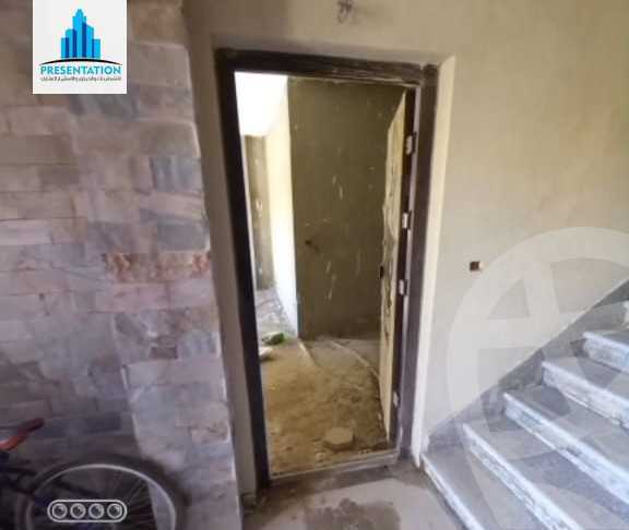 https://aqarmap.com.eg/en/listing/4264527-for-sale-cairo-new-cairo-first-settlement-mhwr-mstfy-kml