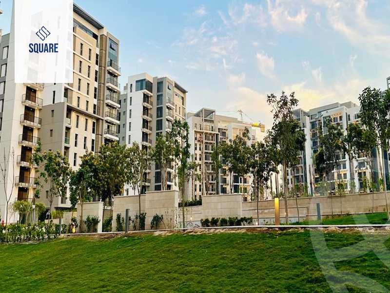 https://aqarmap.com.eg/ar/listing/4768331-for-sale-cairo-el-sheikh-zayed-city-compounds-zyd-wr-llttwyr-the-village-views