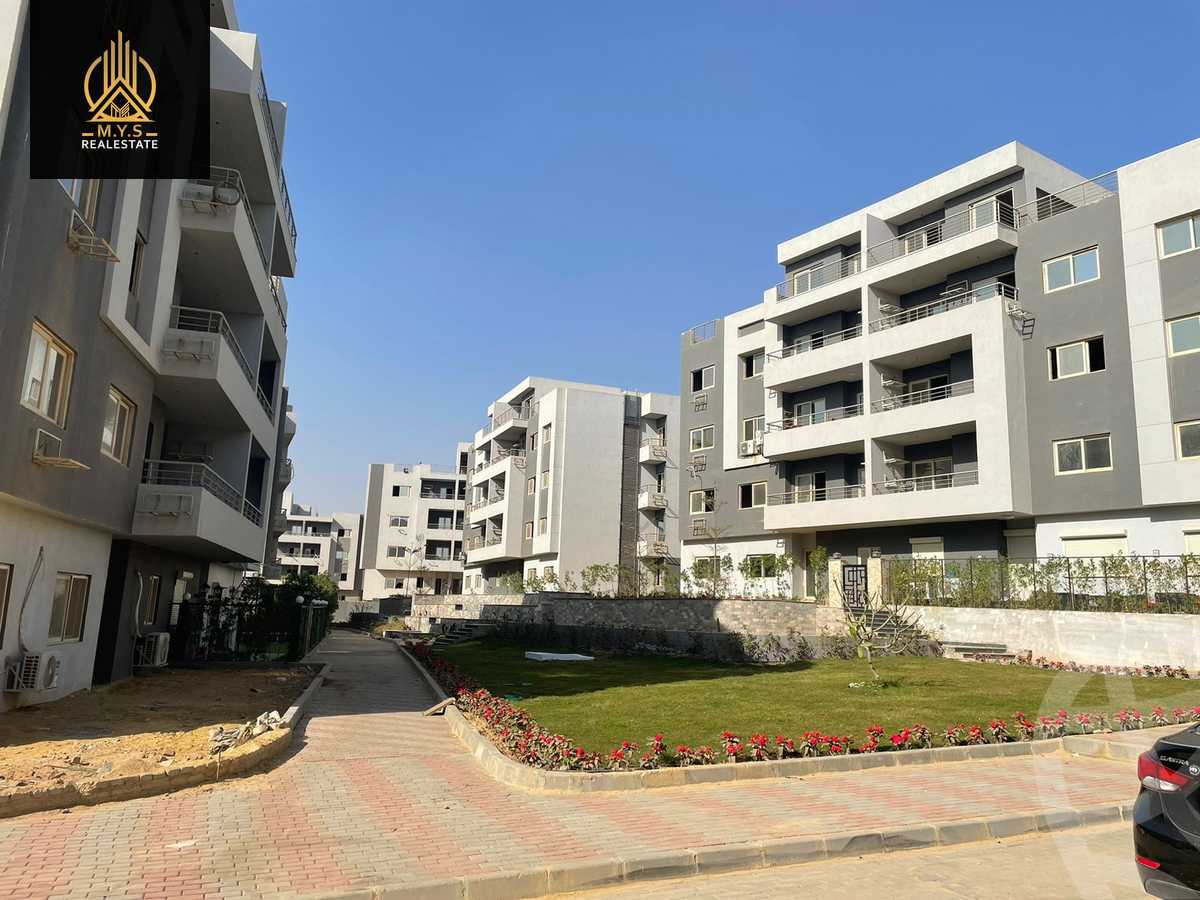 https://aqarmap.com.eg/ar/listing/4686747-for-sale-cairo-al-oubour-compounds-hy-syty