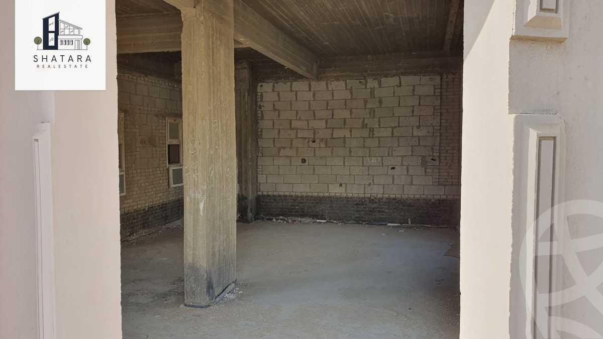 https://aqarmap.com.eg/en/listing/5443231-for-sale-cairo-new-cairo-compounds-hyde-park