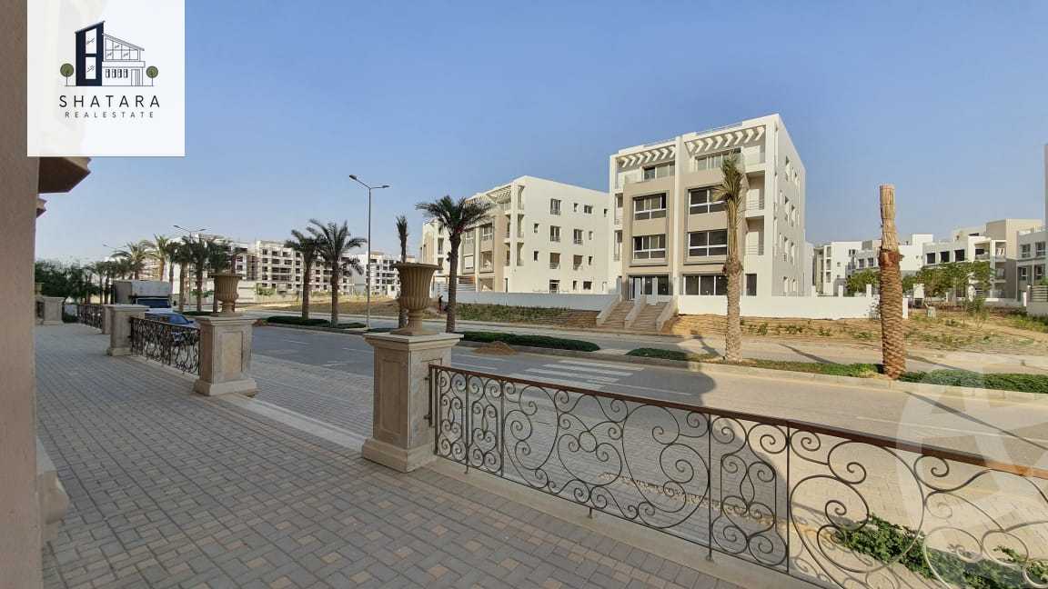 https://aqarmap.com.eg/en/listing/5443231-for-sale-cairo-new-cairo-compounds-hyde-park