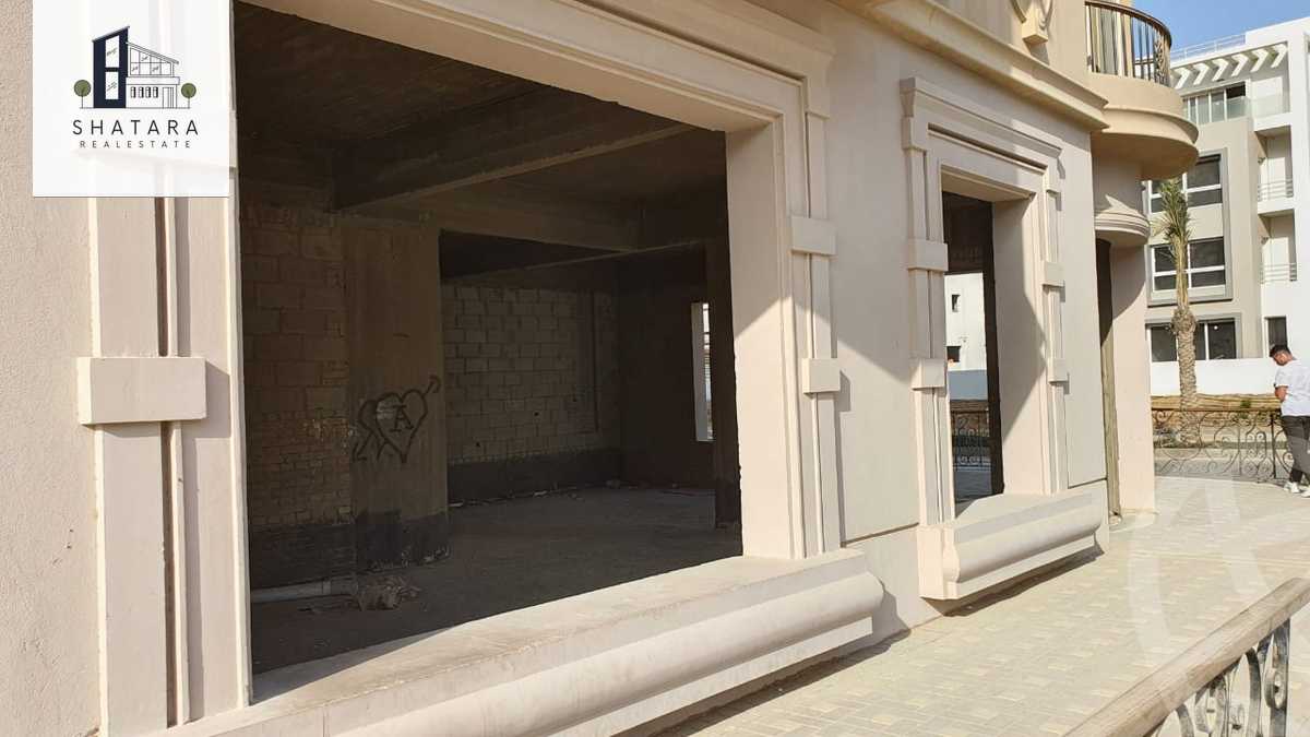 https://aqarmap.com.eg/en/listing/5443231-for-sale-cairo-new-cairo-compounds-hyde-park