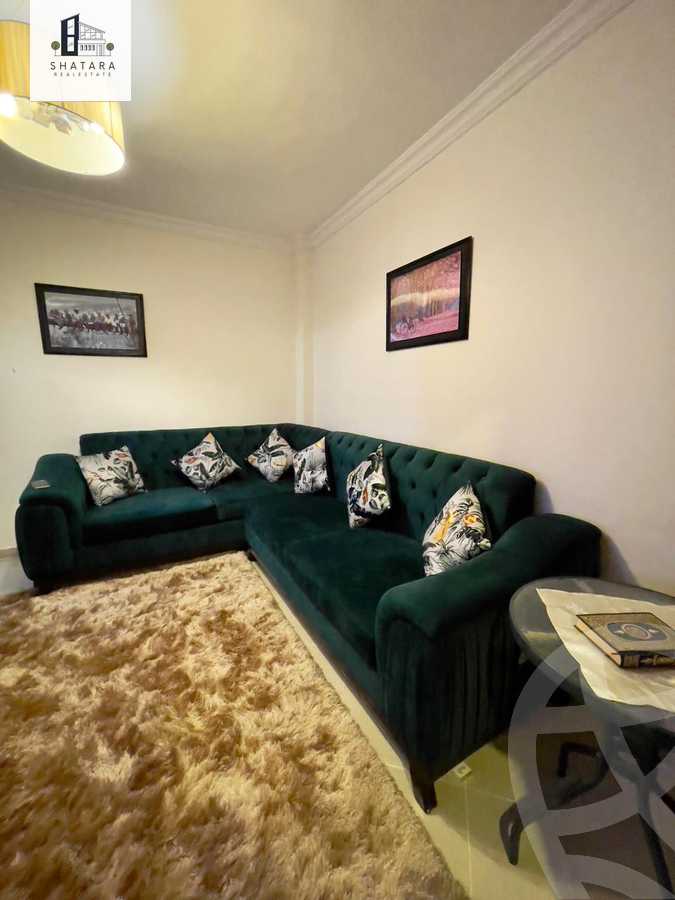 https://aqarmap.com.eg/en/listing/5455314-for-rent-cairo-el-sheikh-zayed-city-compounds-rawdet-zayed