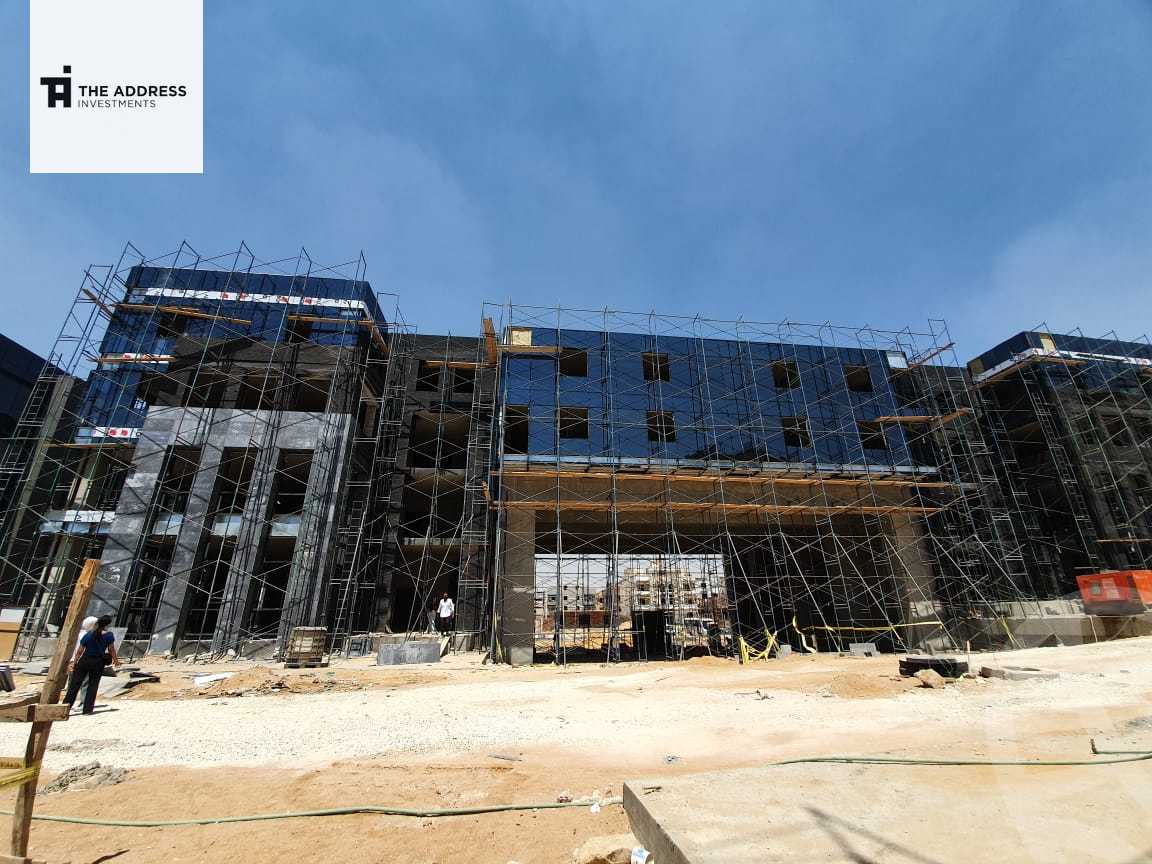 https://aqarmap.com.eg/en/listing/4440741-for-sale-cairo-new-cairo-compounds-cairo-business-park