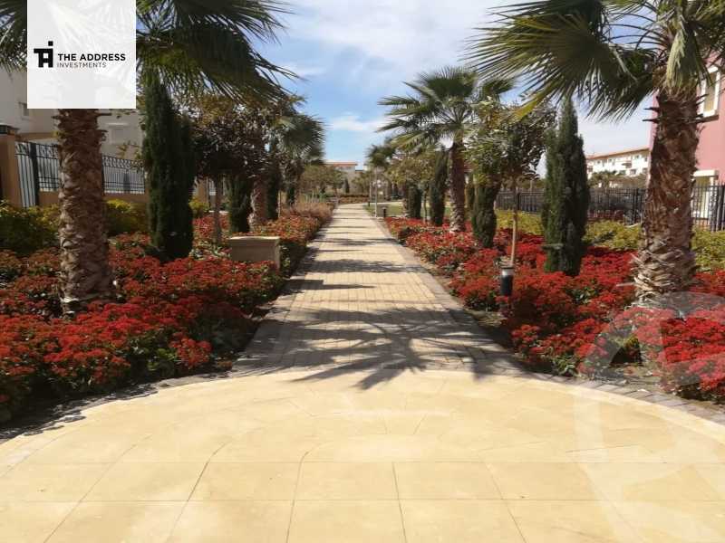 https://aqarmap.com.eg/ar/listing/4516569-for-sale-cairo-new-cairo-compounds-hyde-park