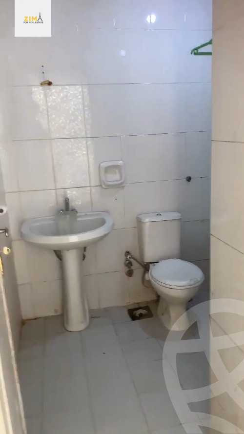 https://aqarmap.com.eg/en/listing/5010975-for-sale-cairo-nasr-city-hay-el-waha-mahdy-arafa-axis