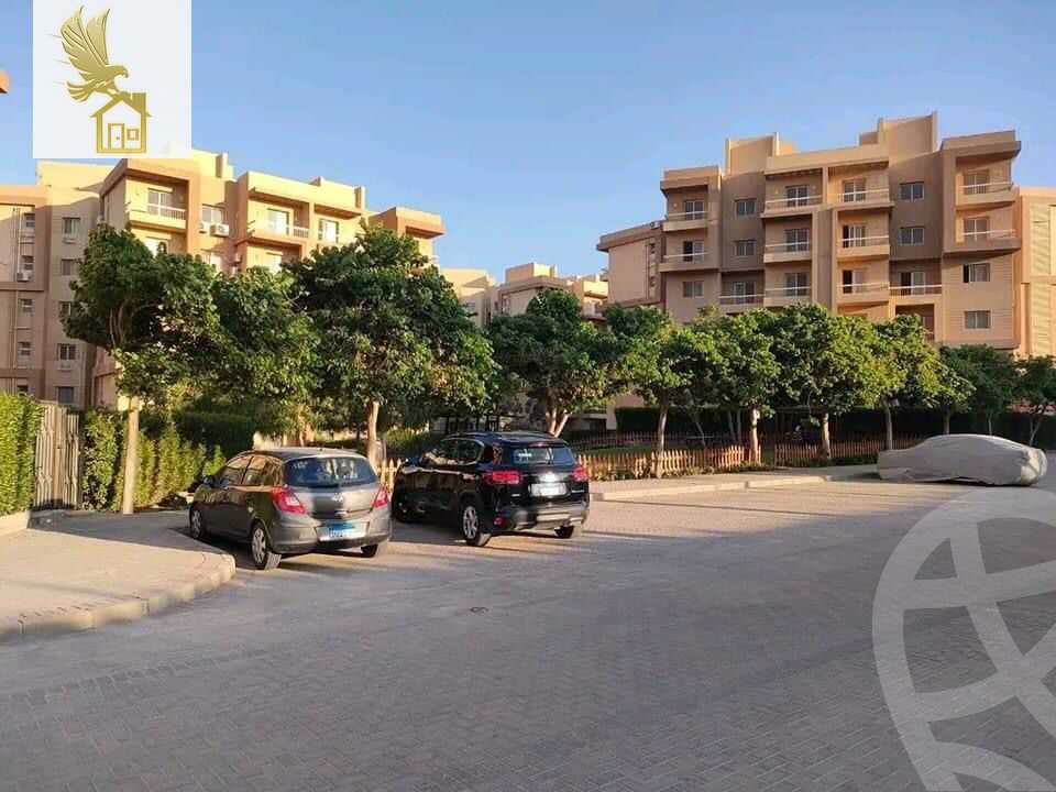 https://aqarmap.com.eg/ar/listing/5000327-for-sale-cairo-6th-of-october-hadaeq-october-kmbwnd-fy-hdyq-ktwbr-ashgar-city