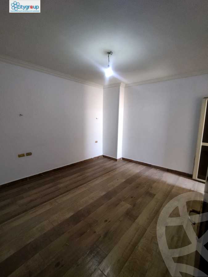 https://aqarmap.com.eg/ar/listing/4715622-for-rent-al-khamseen-st