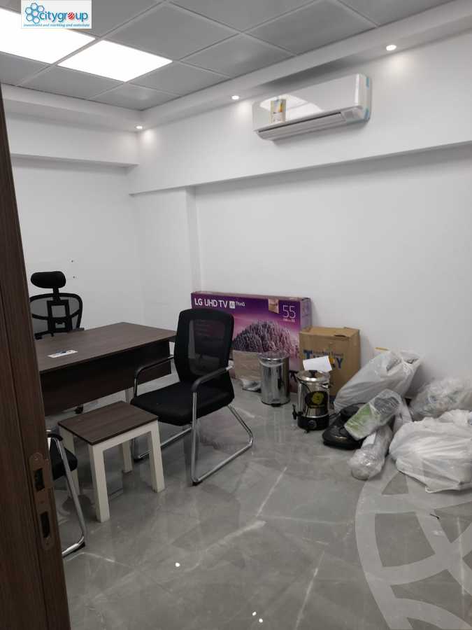 https://aqarmap.com.eg/ar/listing/3854500-for-rent-cairo-el-maadi-el-maadi-el-gededa-palestine-rd