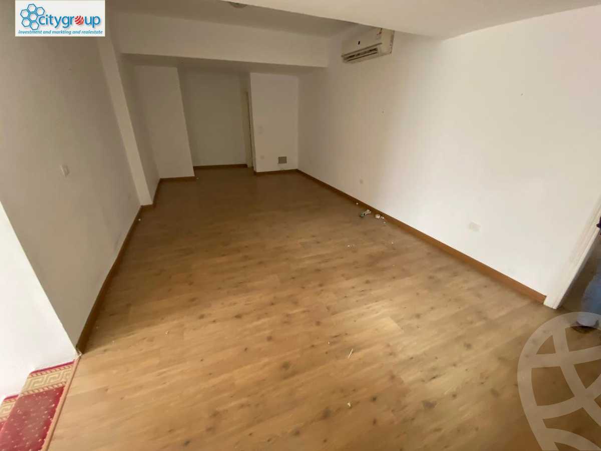 https://aqarmap.com.eg/en/listing/4740481-for-rent-cairo-el-maadi-sarayat-el-maadi-block-24