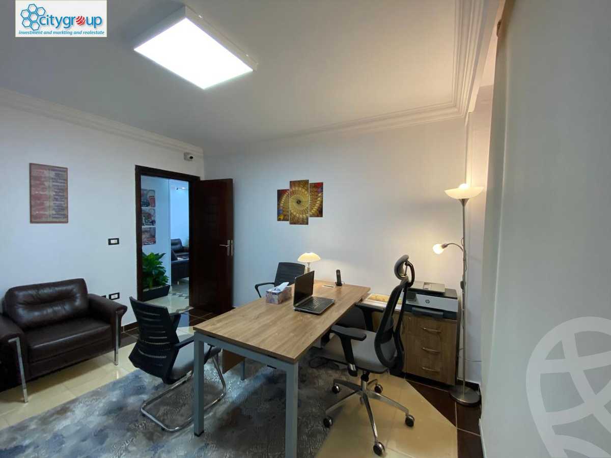 https://aqarmap.com.eg/en/listing/5015726-for-rent-cairo-el-maadi-compounds-rayhanah-plaza