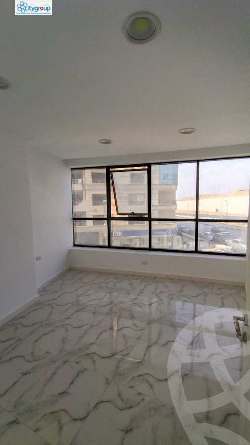 https://aqarmap.com.eg/ar/listing/5060610-for-rent-cairo-el-maadi-zahraa-el-maadi-zahraa-el-maadi-st