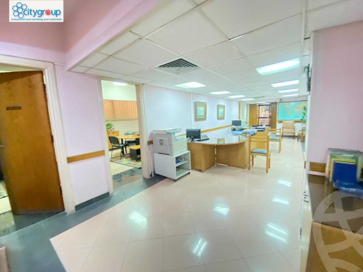 https://aqarmap.com.eg/ar/listing/5383745-for-rent-cairo-el-maadi-sarayat-el-maadi-street-18