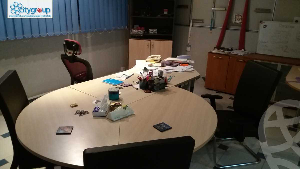 https://aqarmap.com.eg/ar/listing/5412313-for-rent-cairo-el-maadi-shr-7
