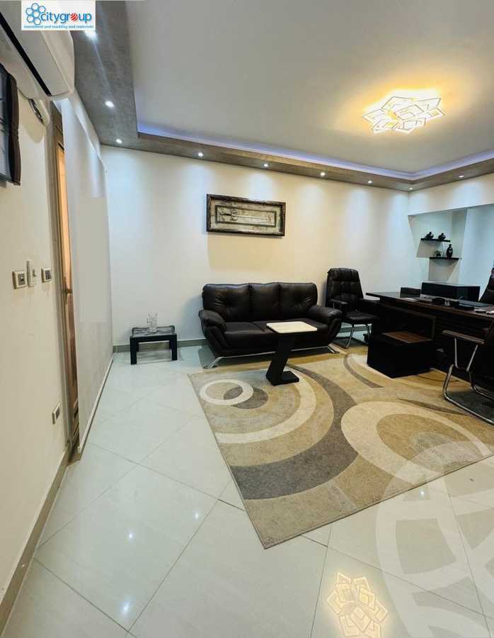 https://aqarmap.com.eg/ar/listing/5414664-for-rent-cairo-el-maadi-zahraa-el-maadi-al-khamseen-st