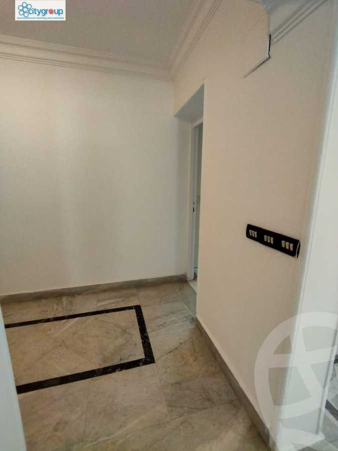 https://aqarmap.com.eg/en/listing/5463433-for-rent-cairo-el-maadi-sarayat-el-maadi-street-20