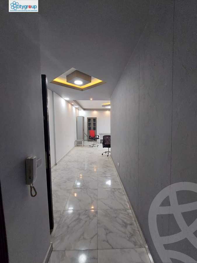 https://aqarmap.com.eg/ar/listing/5662896-for-rent-cairo-el-maadi-zahraa-el-maadi-al-khamseen-st