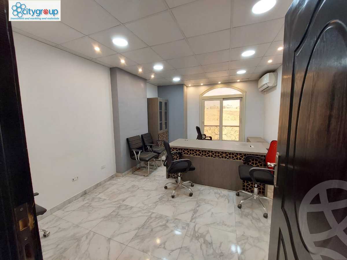 https://aqarmap.com.eg/ar/listing/5662896-for-rent-cairo-el-maadi-zahraa-el-maadi-al-khamseen-st