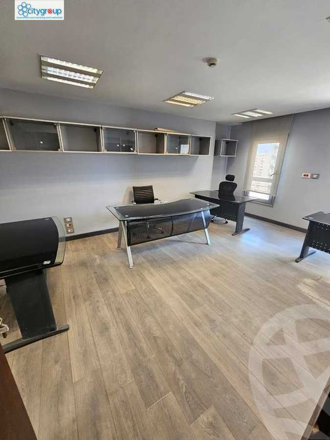 https://aqarmap.com.eg/en/listing/5663508-for-rent-cairo-el-maadi-kornish-el-maadi-al-mashtal-st